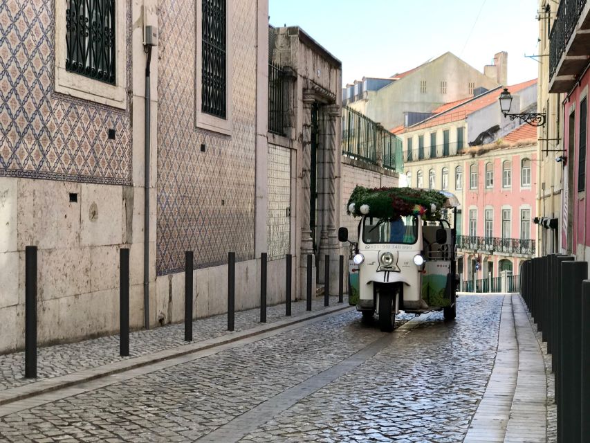 Lisbon: Famous 28 Tram Line Guided Private Tour by Tuk-Tuk - Key Points