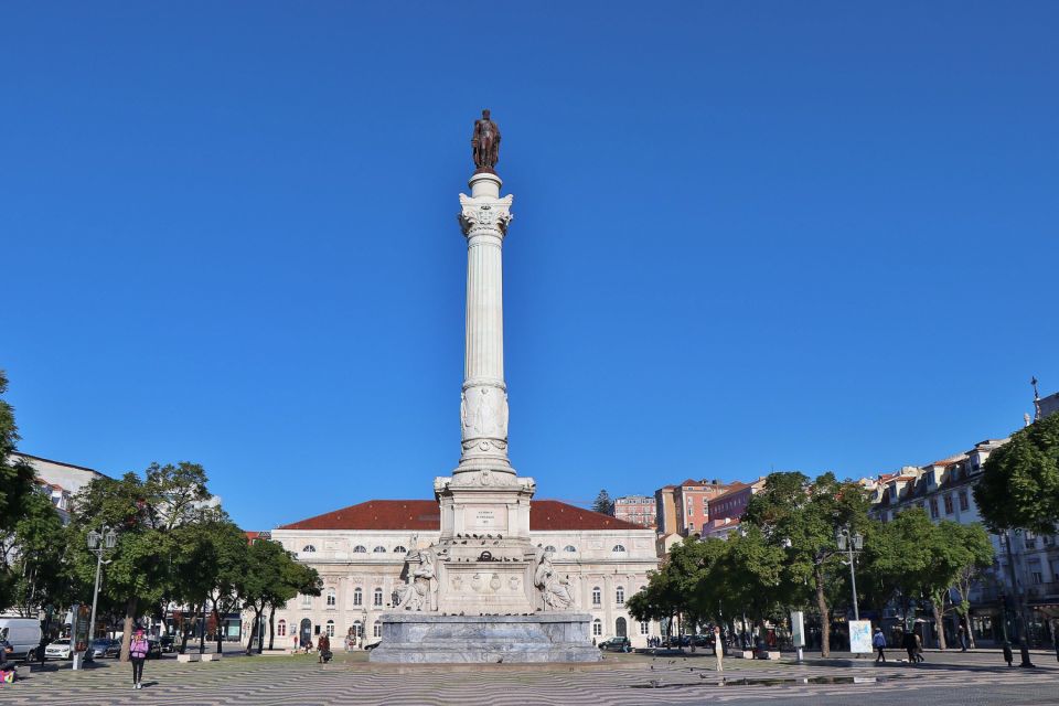 Lisbon: Full-Day Private Walking Sightseeing Tour - Key Points