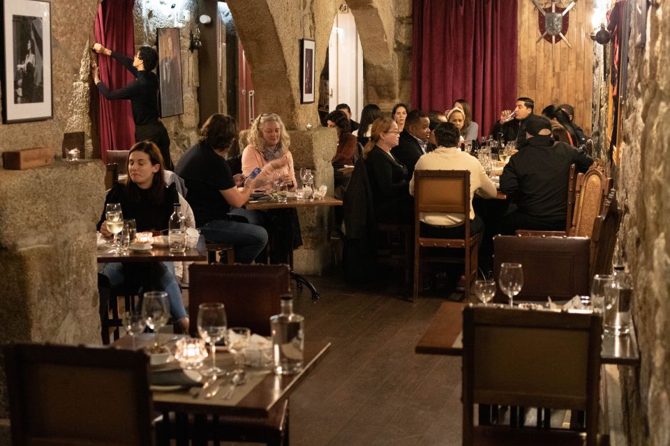 Lisbon: Guided Fado Walking Tour With Dinner and Live Show - Key Points