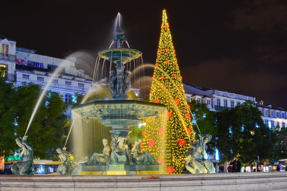 Lisbon's Festive Highlights: A Christmas Walking Tour - Key Points