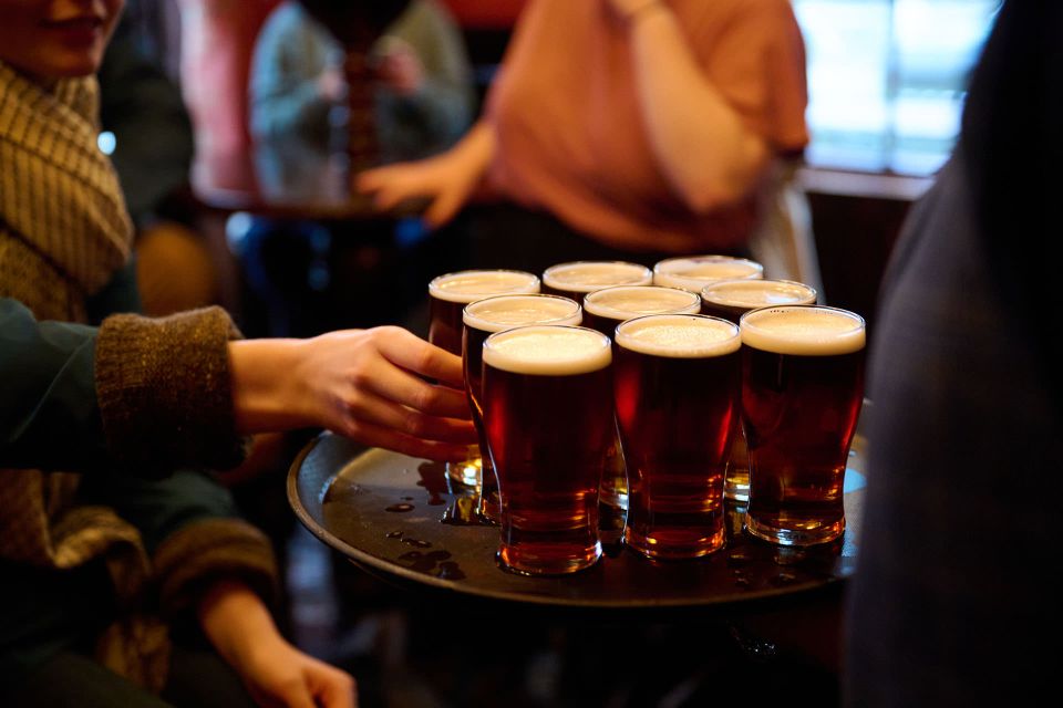 London: Historic Pubs Traditional Food Walking Tour - Key Points