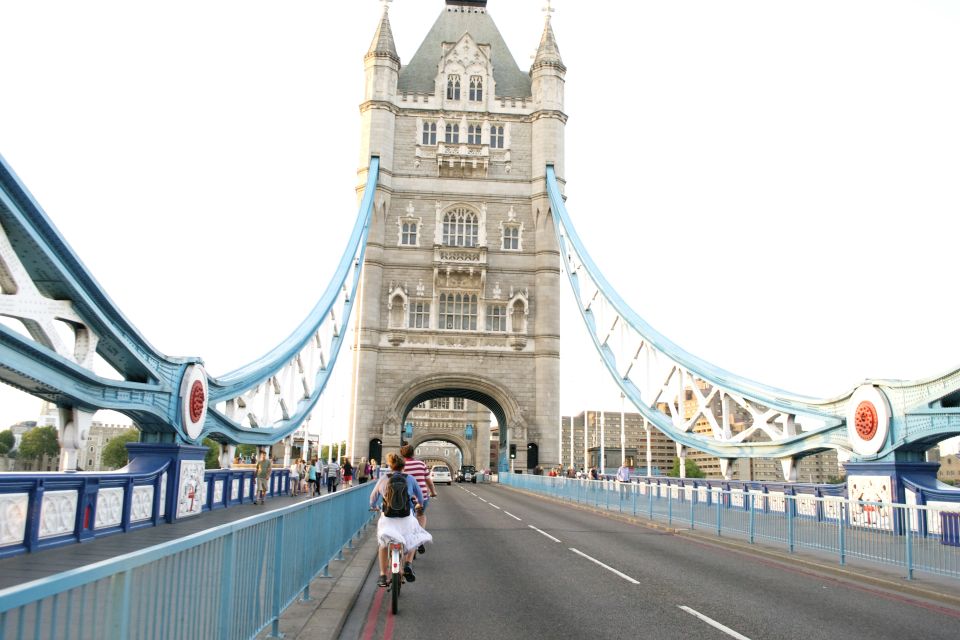 London: River Thames Evening Bike Tour With Beer Tasting - Key Points