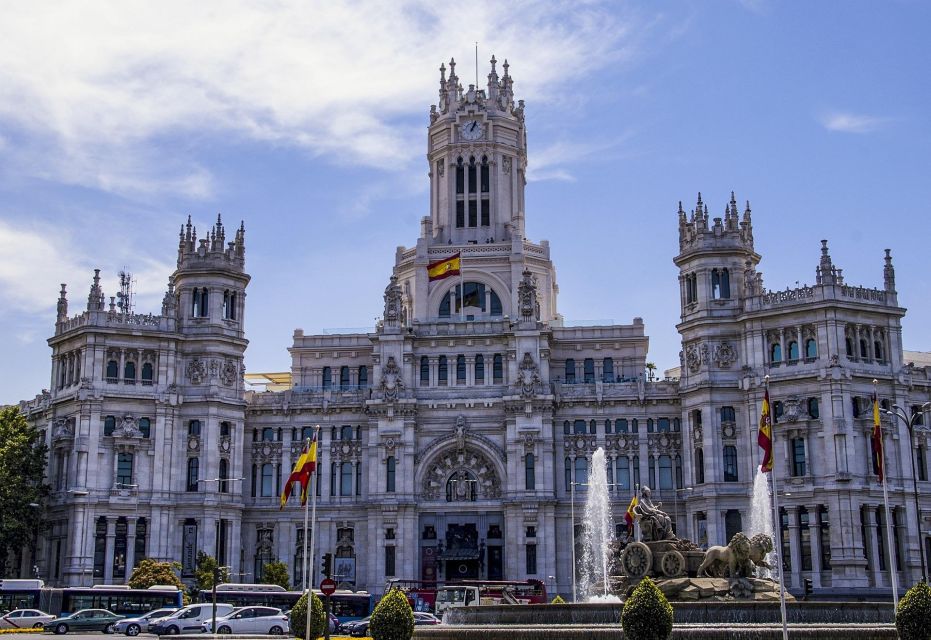 Madrid - Private Historic Walking Tour - Key Points