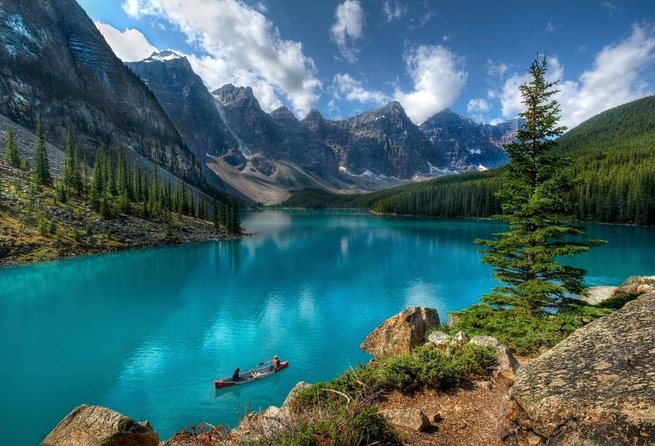 Moraine Lake & Lake Louise Sunrise | Award-Winning Premium Tour - Key Points