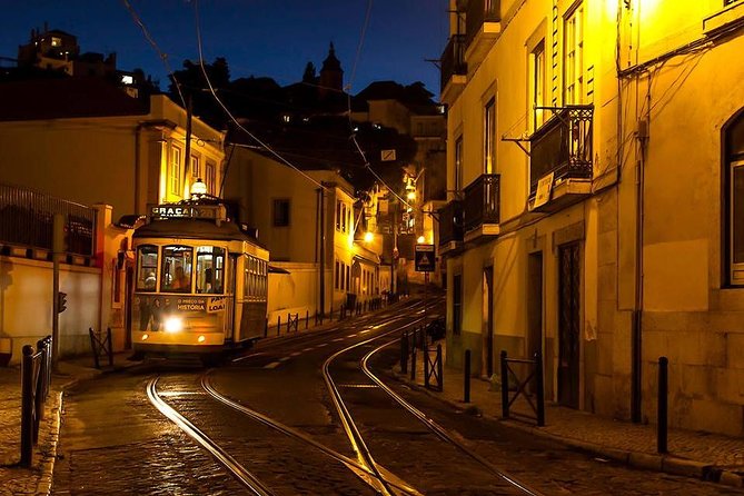 Old Lisbon Fado Experience With Alfama Walking Tour - Alfama Walking Tour Details