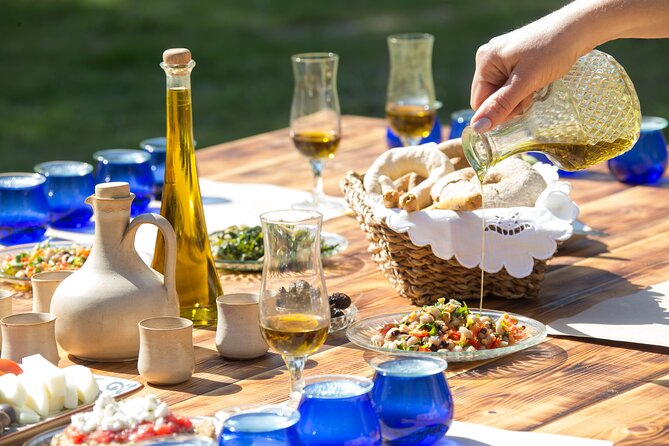 Olive Oil Tasting Under the Shades of Olive Trees / Crete - Key Points