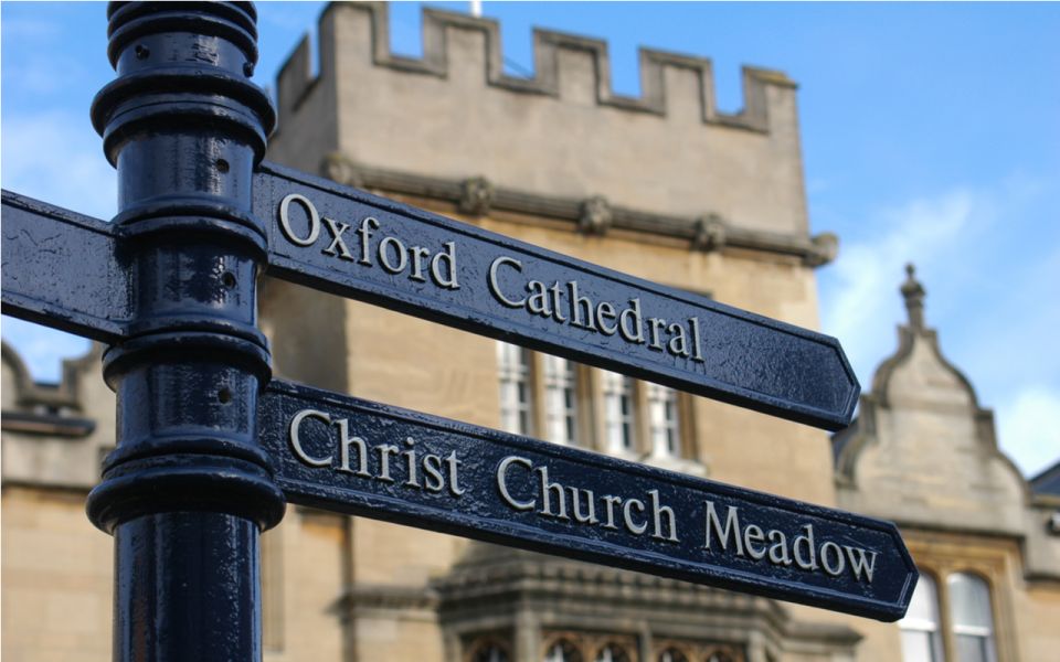 Oxford: Famous Alumni Outdoor Escape Game - Key Points