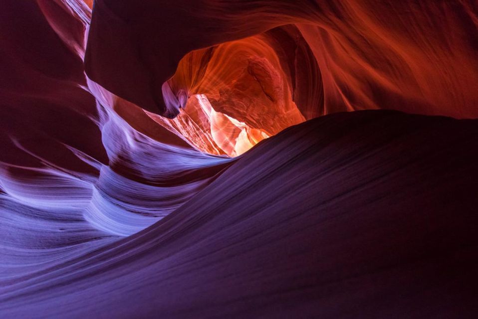 Page: Secret Antelope Canyon Tour - Key Points