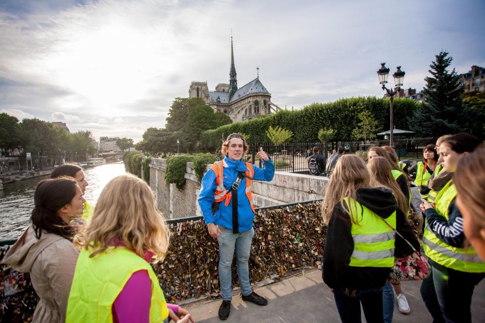 Paris Night Bicycle Tour & River Cruise - Key Points