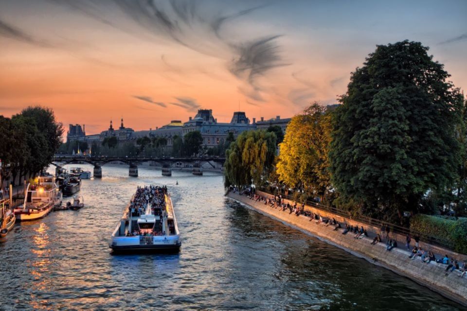 Paris: Pantheon Entry Ticket and Seine River Cruise - Key Points