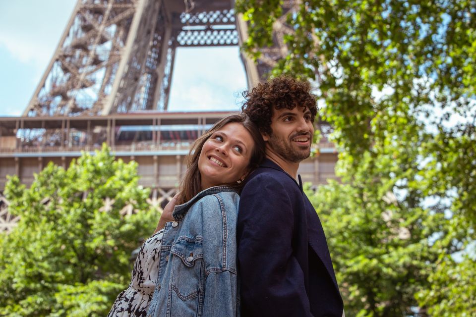 Paris: Private Photoshoot at the Eiffel Tower - Key Points