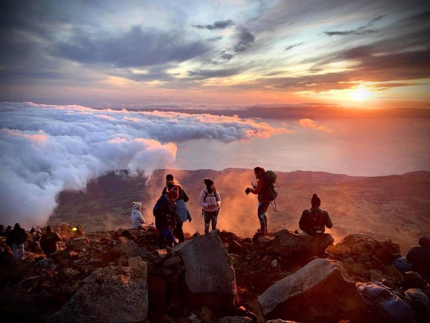 Pico Island: Piquinho Mountain Hike With Photos and Coffee - Key Points