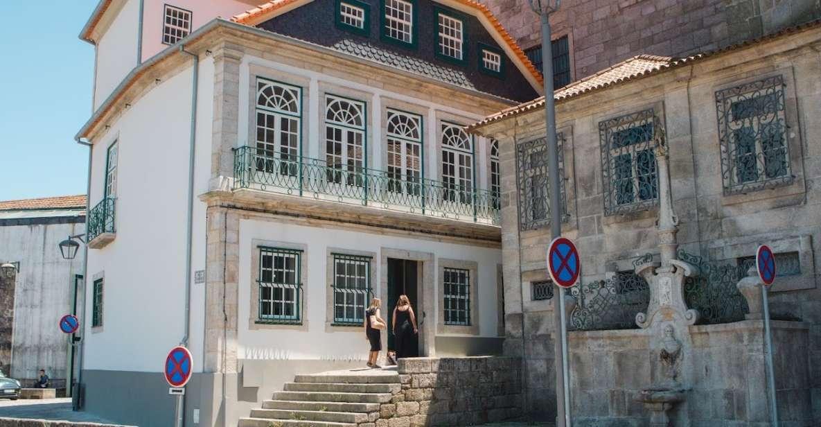 Porto: Museu Do Vitral Entry Ticket and Wine Tasting - Key Points