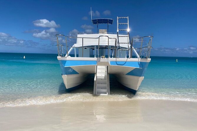 Private 7-Hour Catamaran Tour in Turks and Caicos - Tour Overview