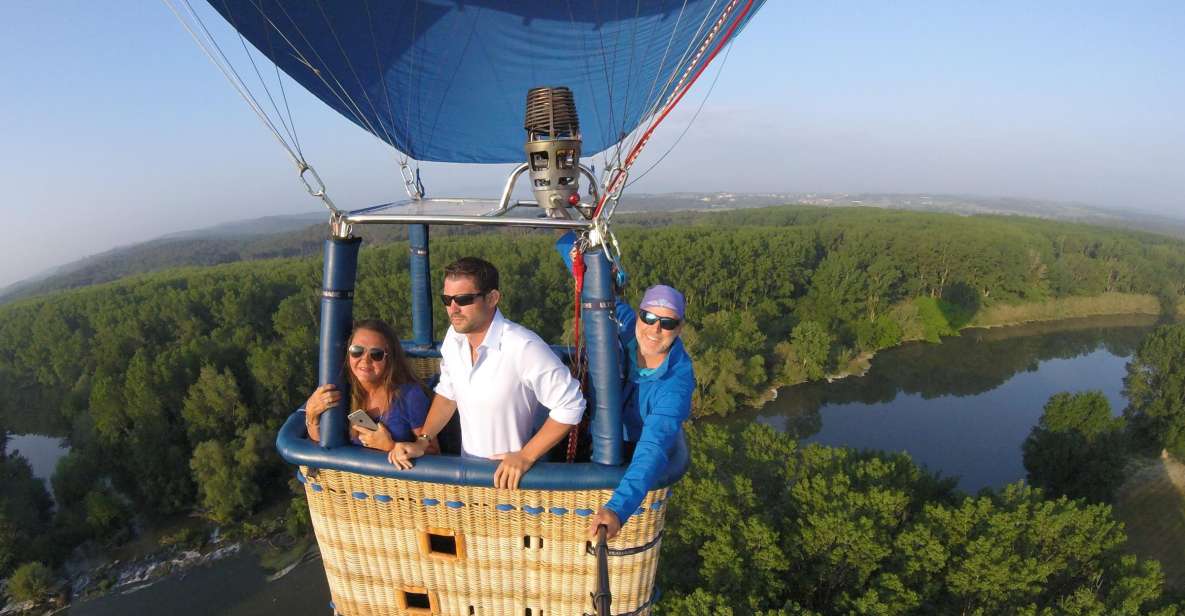 Private Balloon Flight for Two or 4 Pax From Barcelona - Key Points