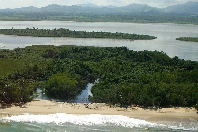 Private Boat Nature Tour of Limón Beach and Lagoon - Tour Overview