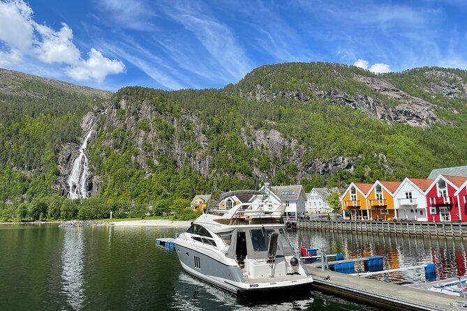 Private Cruise - Fjord and Waterfalls Cruise to Modalen - Mostraumen - Key Points