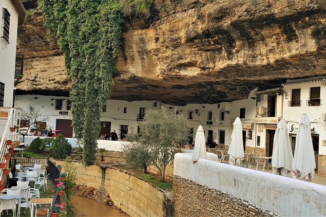 Private Tour of Ronda and Setenil De Las Bodegas - Key Points