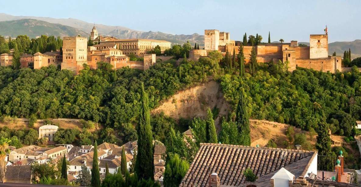 Private Transfer From Seville to Granada - Key Points