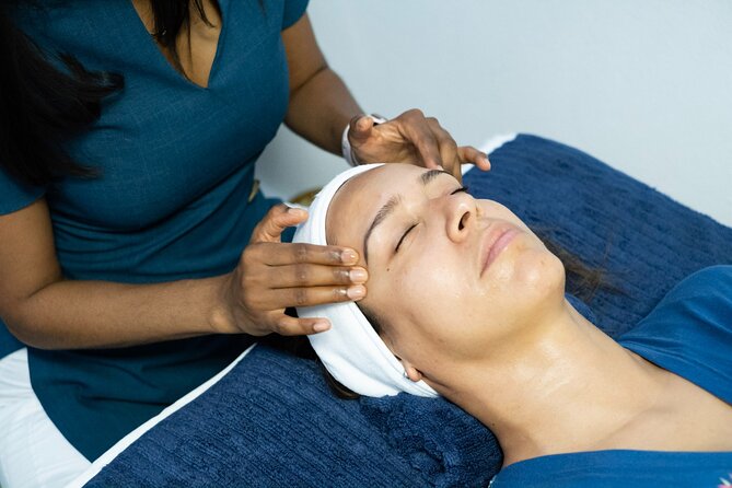 Rejuvenating Facial in Local Spa Room - Spa Location and Meeting Details