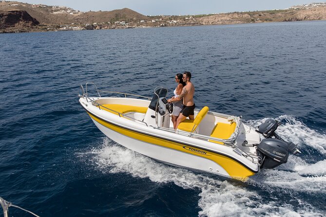 Rent a Boat Without a License in Santorini - Key Points