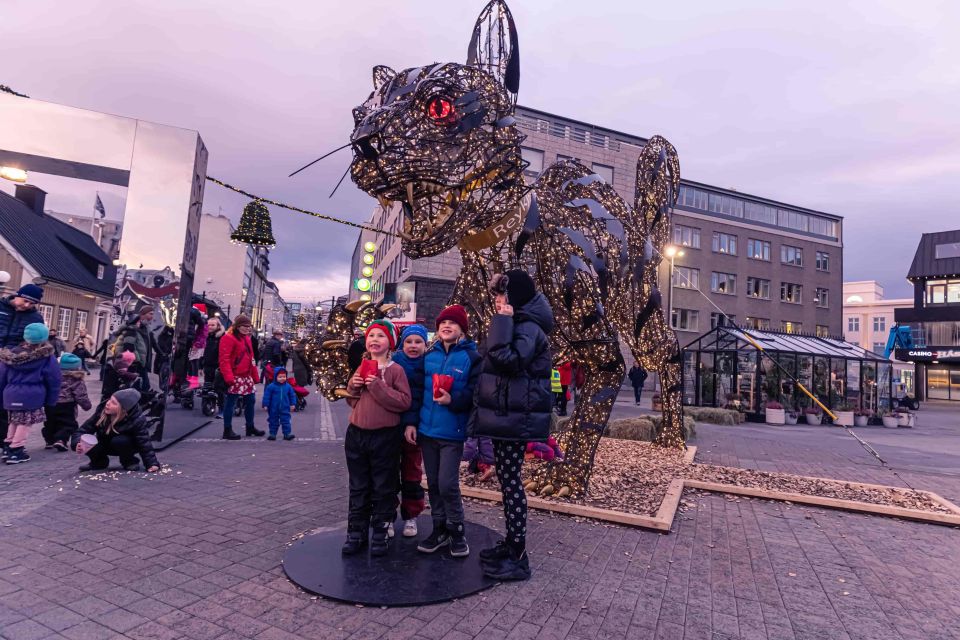 Reykjavik Christmas Walking Tour - Key Points