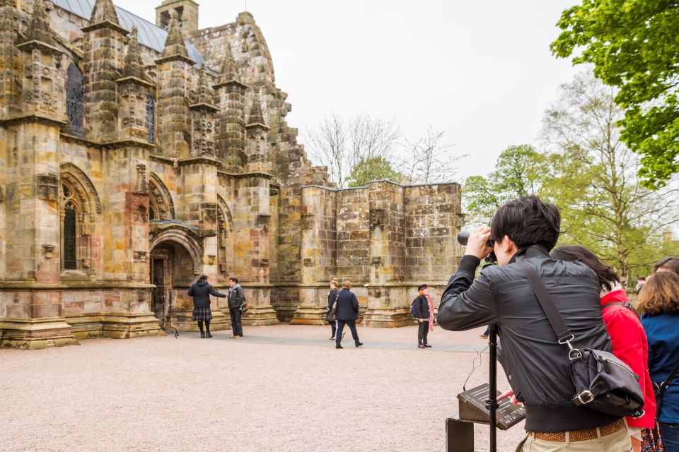 Rosslyn Chapel and Hadrians Wall Small Group Day Tour - Key Points