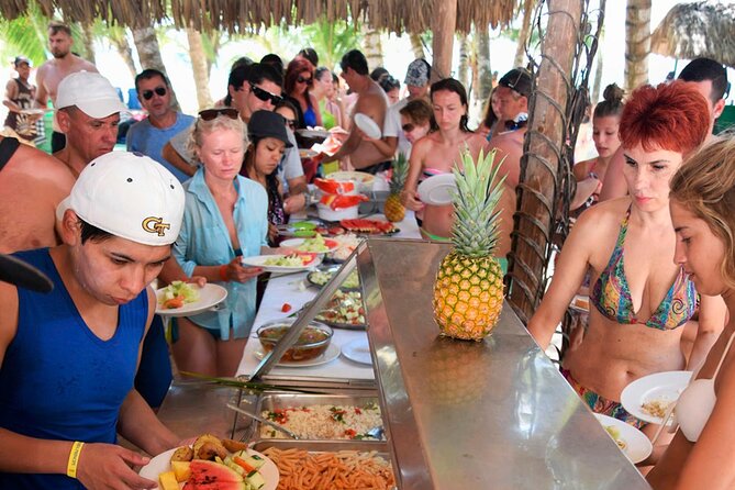 Saona Island From Punta Cana With Lunch and Transportation - Included in the Tour