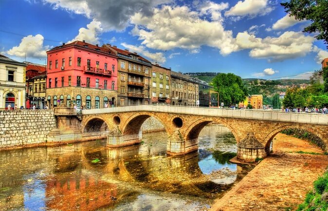 Sensational Sarajevo Sunset Walking Tour - Key Points