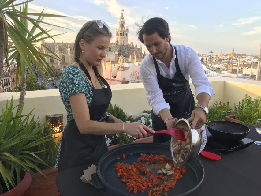 Seville: Highlights Rooftop Tour & Paella Cooking Class - Key Points