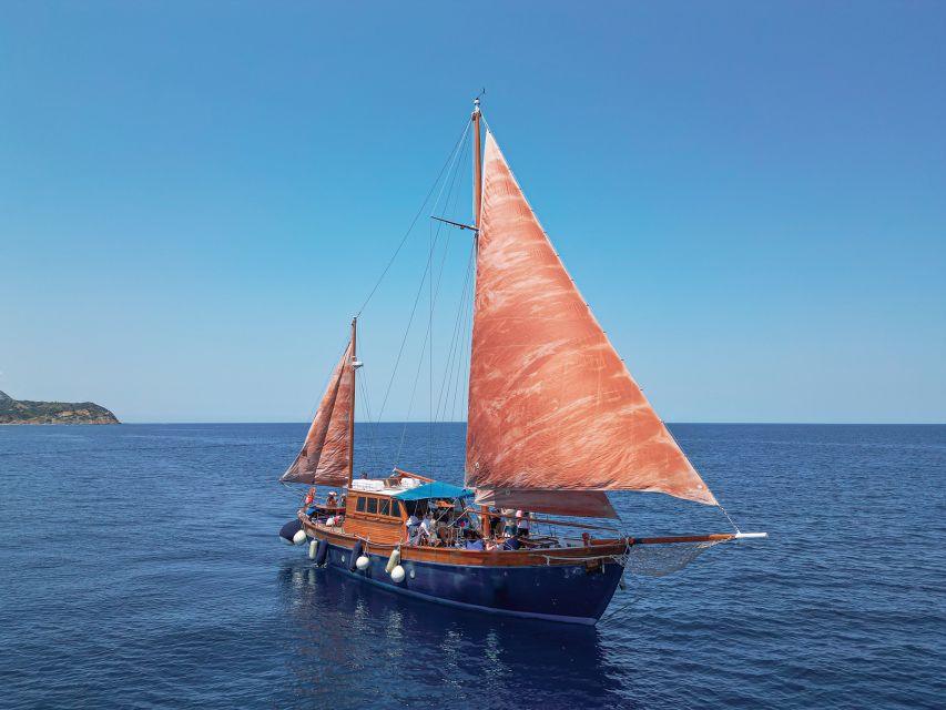 Skiathos: Wooden Sailboat Full- or Half-Day Trip With Meal - Key Points