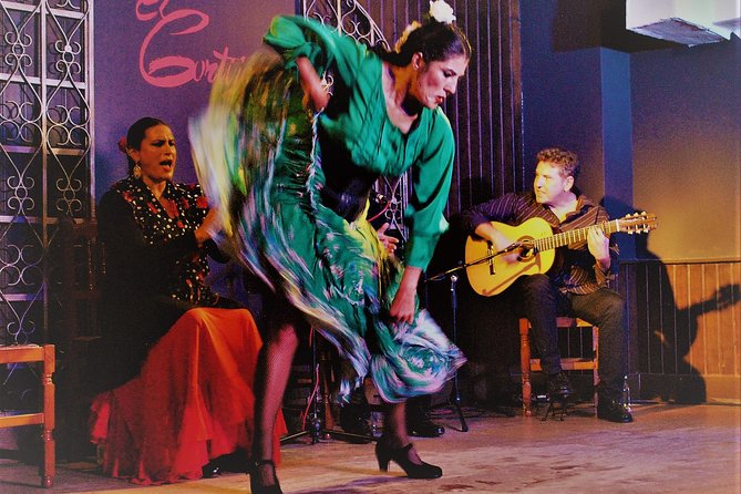 Skip the Line: Flamenco Show, Dinner and Workshop Madrid Ticket - Key Points