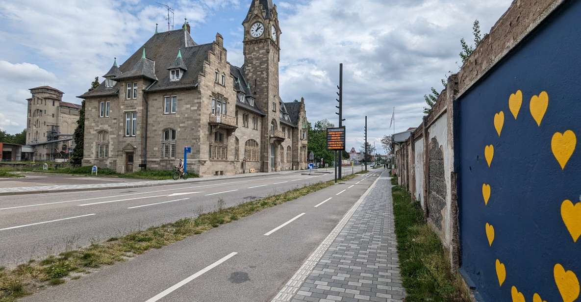 Strasbourg: France and Germany Border Walking Tour - Key Points