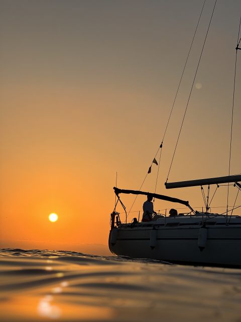 Sunrise Cruise in Barcelona - Small-Group Sailing - Key Points