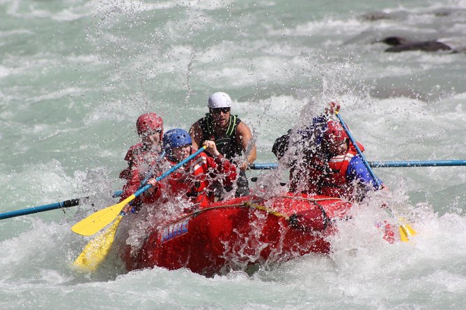 Sunwapta Challenge Whitewater Rafting: Class III Rapids - Key Points