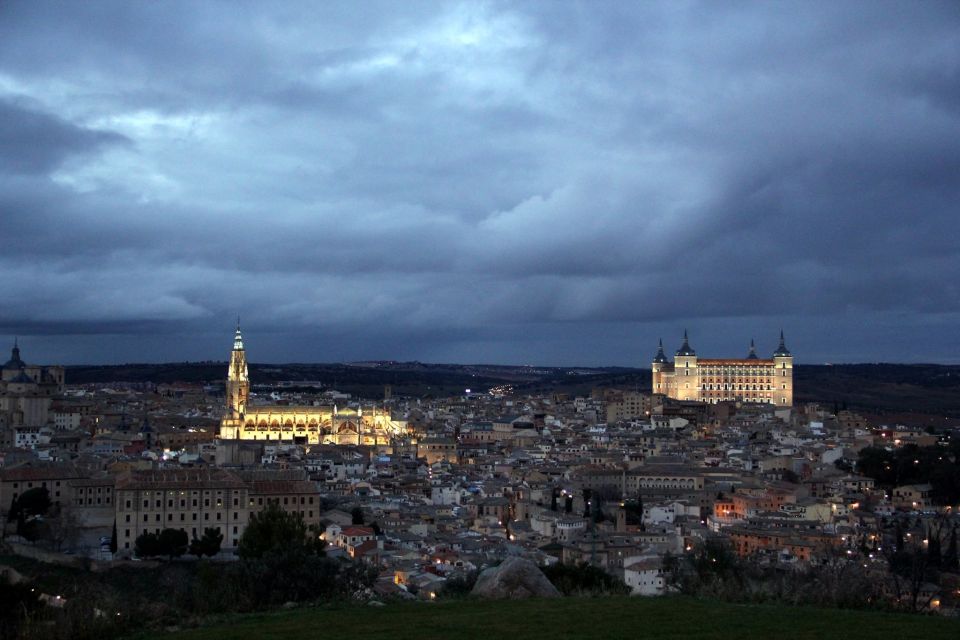 Toledo: Sepharad Jewish Quarter Walking Tour - Key Points