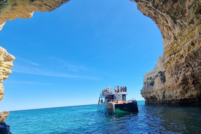 Tour to Benagil Caves and Coastline in Albufeira - Key Points