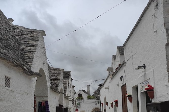 UNESCO's Alberobello and Matera From Bari - Key Points