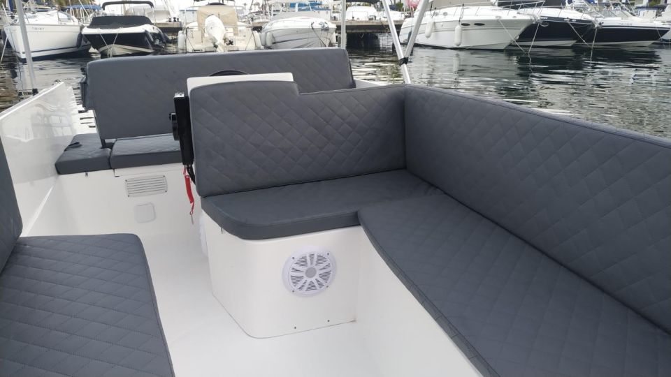 Valencia: Rent Boat With License - Key Points