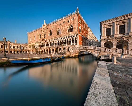 Venices Best: Basilica, Doges Palace, Gondola & Yard Gallery - Key Points