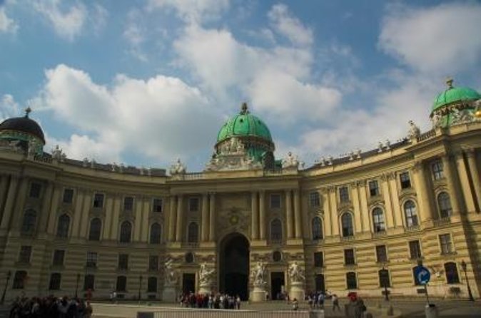 Vienna at First Glance a Private Walking Tour for First Timers - Key Points