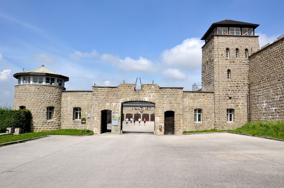 Vienna: Day Trip to Mauthausen Concentration Camp Memorial - Key Points