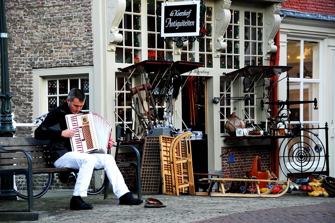 Walking Tour of Delft - The City of Orange and Blue - Tour Details