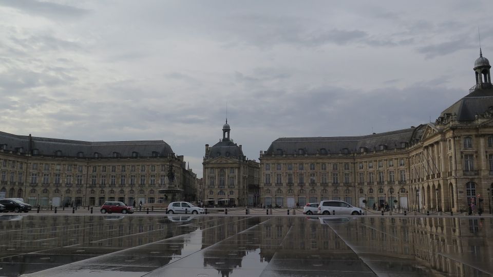 Welcome to Bordeaux: Private Walking Tour With a Local - Key Points