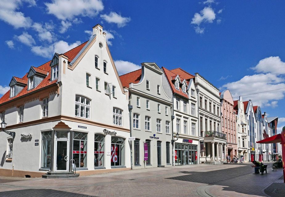 Wismar Private Guided Walking Tour - Key Points