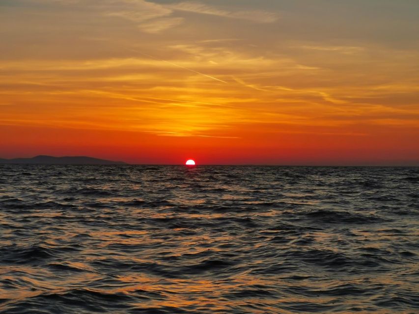 Zadar: Sunset & Night Cruise With Unlimited Sparkling Wine - Activity Overview