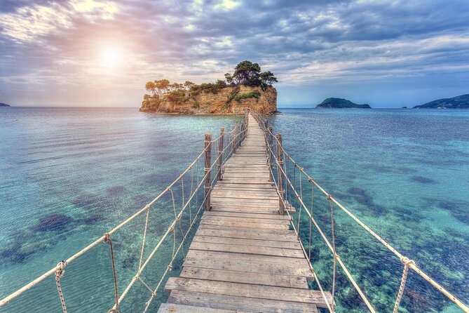 Zakynthos: Marathonisi, Cameo Island and Keri Caves Tour - Key Points