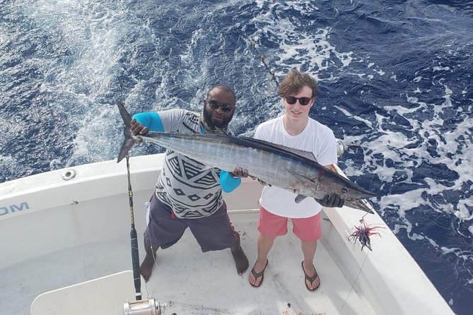 1/2 Day Morning Deep Sea Fishing Charter on Wahooters - Key Points