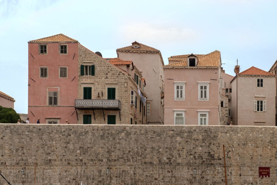 1.5-Hour Walking Tour of Dubrovniks Old Town - Key Points