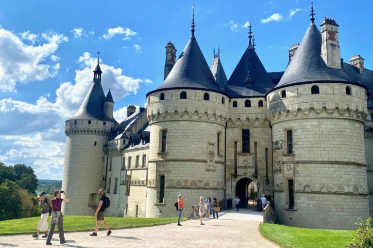 2 Day Private Top 6 Loire Valley Castles From Paris Mercedes Tour Overview